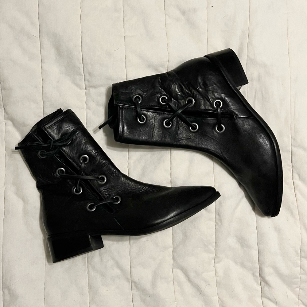 Black boots
